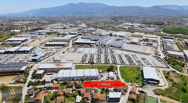 Başişkele Karadenizliler Mahallesi'nde Satılık Sanayi Arsası