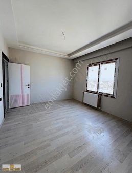 Aziz Emlak Yalınayak Da 4+1 Ful Manzaralı Acil Satılık Daire