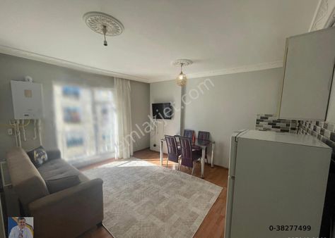 Serhat Mahallesinde Satılık Geniş 1+1 Daire