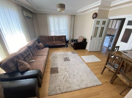 Yenigünde Doğalgazlı Asansörlü Temiz 4+1 Dubleks