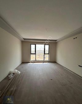 Karakaya Emlaktan Şehitlikte 4+1 Yüksek Kat Satılık Sıfır Daire