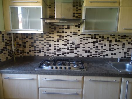 İstinye Parka Yakın Güvenlikli Otoparklı Sitede 3+1 Kombili Daire