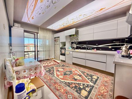 Çiftçioğullarından Bulvara Cephe K.otoparklı Ultra Lüks 4+1 Daire