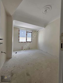 Başakşehir Güvercıntepe 2+1 Arakat Çift Balkon