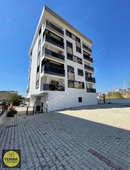 Çiğli Balatçık Mahallesi'nde Eşyasız Kiralık Daire (1+1)