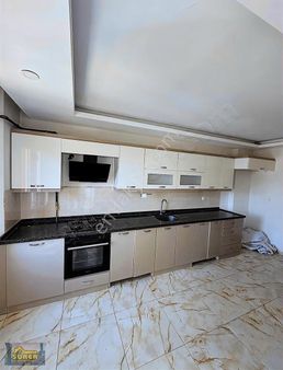 Sürer Emlak`tan Satılık 3+1 Daire`miz 170 Mt Kare Olmaktadır.