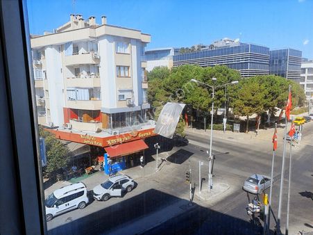 Atıfbey Mah.belediyeye Cepheli 3+1 125 M2 Satılık Daire