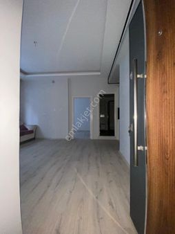 Akalın’dan Konum Avantajlı Yatırımlık 1+1 Satılık Daire