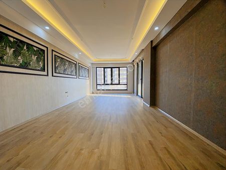 Yamaçtepe'de Satılık 4,5+1 Ekstra Lüks Daire