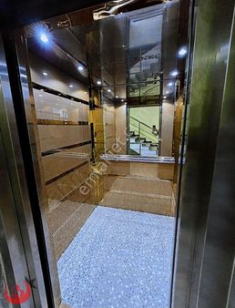 Özer Gayrimenkulden İstasyon Okullar Mevkinde 3+1 140m2 Daire