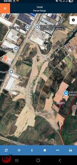 Özer Gayrimenkulden Veliköyde 253m2 Fabrikalar Arkasında Hisseli