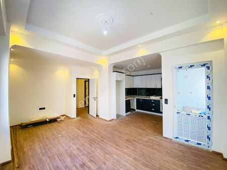 Kerim'den Fırsat Küçükkuyu Merkez Satılık 3+1 Geniş 2 Wc Daire