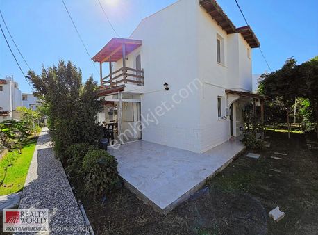 Akarca Nezih Site Denize 200 Mt Satılık Yazlık Rw Akar