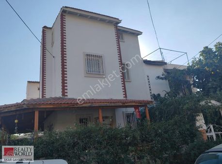 Akarca Denize Eşyalı 150 Mt Satılık 5+1 Villa Rw Akar