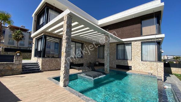 Aydın Didim Efeler 4+1 Satılık Villa Çift Havuzlu Açık Kapalı