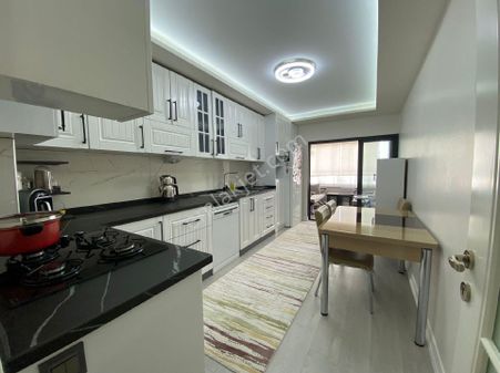 Yazır Mah. Yenikent Sitesi 4+1 Arakat Yenilenmiş Satılık Daire