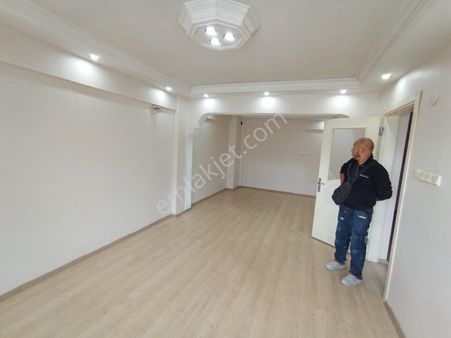 Karabağlar Günaltay Mah. 2+1 120 M2 Kiralık Daire