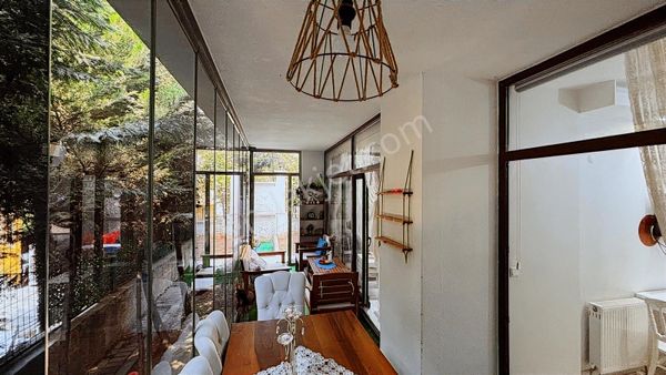 Çamlıca'da 3+1 Site İçerisinde Bahçeli Fırsat Daire !!