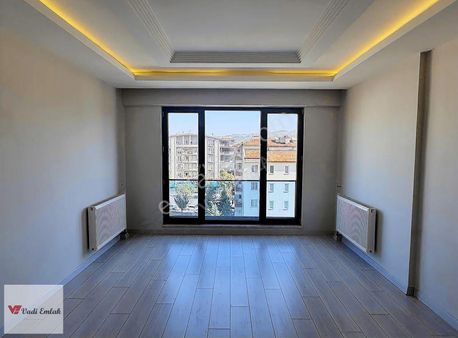 Satılık 4+1 Lüks Arakat Daire