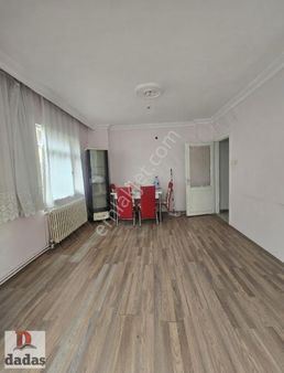 Dadaş Emlaktan Marmara Cad Giriş Kat 2+1 Ekonomik Kiralık Daire