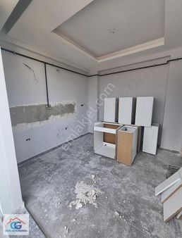 Gözel Gayrimenkulden Kartepe Uzuntarla Mh.2+1 Çatı Dubleks Daire