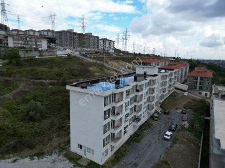 Kemalpaşa Mahallesi’nde   Kiracılı Satılık 2+1 Daire