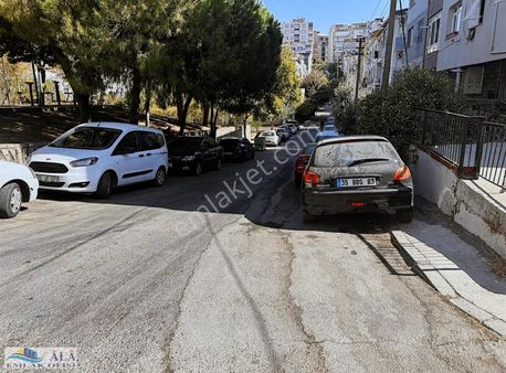 Delta Koleji Yakını 3 Cepheli Full Yapılı Satılık Daire