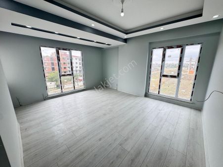 Tokay'dan Okullar Bölgesi'nde 2+1 Arakat Sıfır Acil Satılık