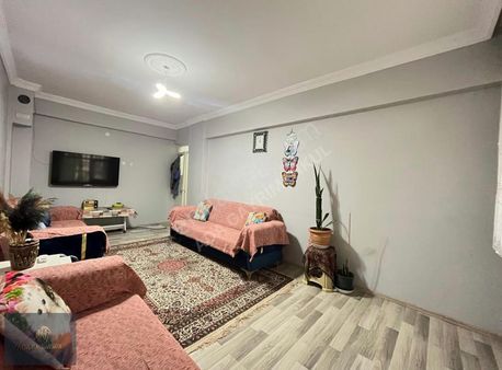 Sevgi Yolunda Satılık Uygun 3+1 Ara Kat Daire