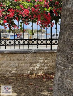 Denize Sıfır Satılık Müstakil Villa