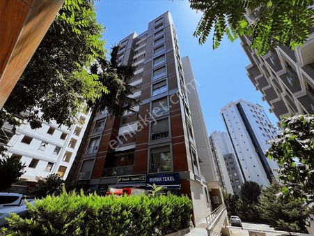 Ali Nihat Tarlan Caddesi Üzerinde Prestijli Binada 2+1 Net 75m²