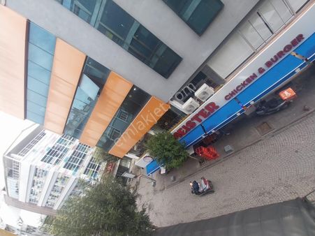 Adalar Şehrin Göbeğinde Eşyalı1+1 Arakat Asansörlü Kiralık Daire