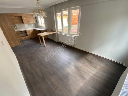 Edremit Camivasat Mahallesi Postane Arkası Satılık Daire