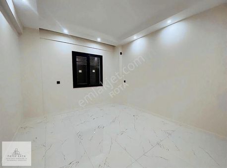 Rota'dan Şehit Hastanesi Yakını O.panjurlu E.banyolu Ara Kat 3+1