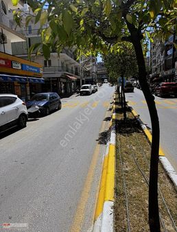 Kuşadası Merkezde Kurumsallar Kiralık İş Yeri Cadde Üzeri