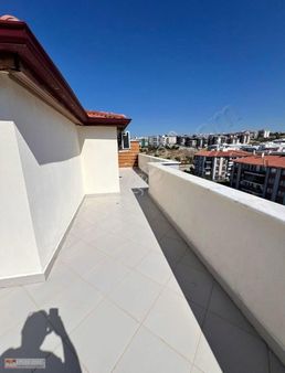 Aydın Kuşadası Değirmendere,de Satılık 3+1 Çatı Dubleks Daire