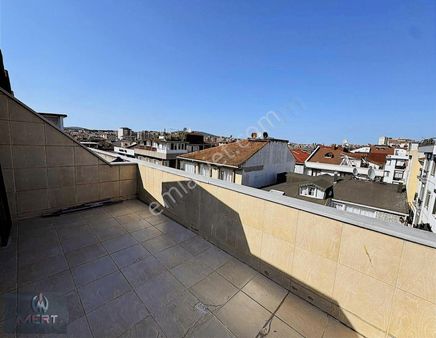 Metroya Yürüme Msf. Satılık 2+1 Teras Dubleks