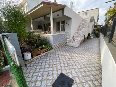 Dağlı Gayrimenkul’den Ayvalık Altınova’da Sahil Yolu Üzeri Müstakil Ev