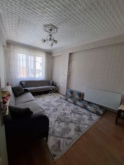 Çarşı Merkezde Satılık 3+1 Daire