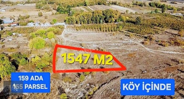 Köy'e Yakın Kullanım Yolu Var Yatırım Fırsatı