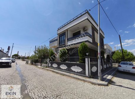 Güre Merkezde Denize 200 Metre 3+1 Tripleks Villa
