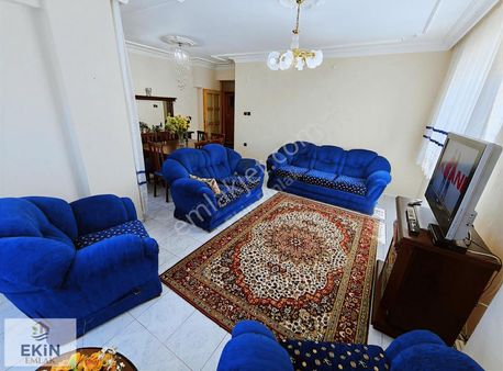 Altınkum'un Nezih Yerinde Eşyalı Kiralık 2+1 Daire!