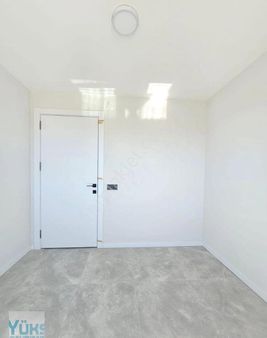 Denizli Şemikler De Cadde Üstünde Önü Açık Satılık 2+1 Daireler