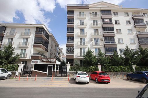 Coğlaki Mahallesinde Güvenlikli Site İçinde Lüx Kiralık 3+1 Daire