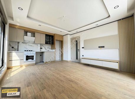 Bahçeyaka Mh Yerden Isıtmalı Ankastre Setli 2+1 Kiralık Daire