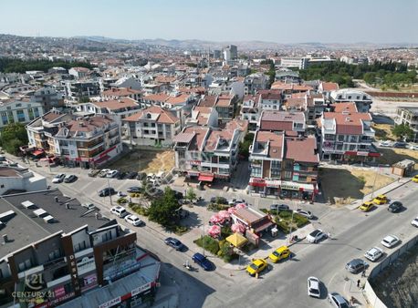 Centruy 21 Bal'dan Gop. Şehir Hastanesi Karşısı Satılık Dükkan