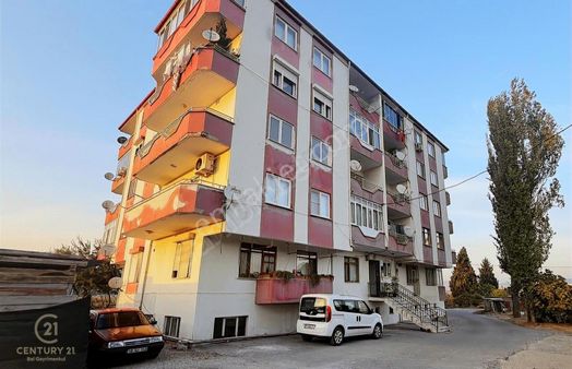Century 21 Bal'dan Paşaalanı Mahallesinde 3+1 Kiralık Daire