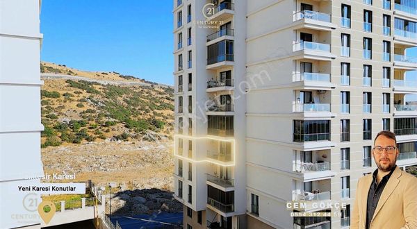 C21 Bal'dan Baltok Sitesinde Geniş Ve Kullanışlı 3+1 Daire