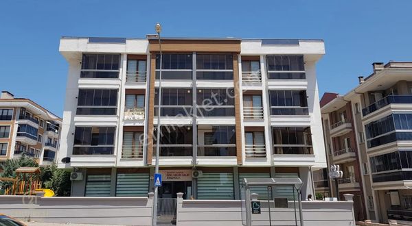 Century21 Bal' Dan Bahçelievler'de Eşyalı 1+1 Kiralık Daire