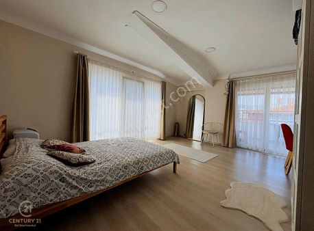 C21 Bal'dan Devlet Hastanesi Arkası Satılık 4+1 Dubleks Daire